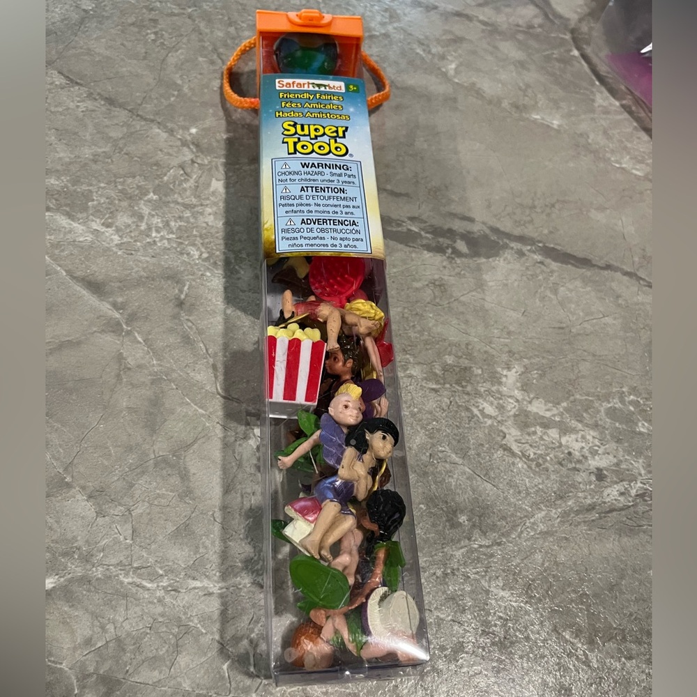 Safari Ltd. Friendly Fairies Super Toob